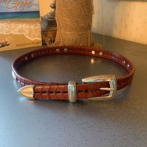 BRIGHTON Brown woven Leather belt. Size Small. SILVER plated buckle, 1 inch wide